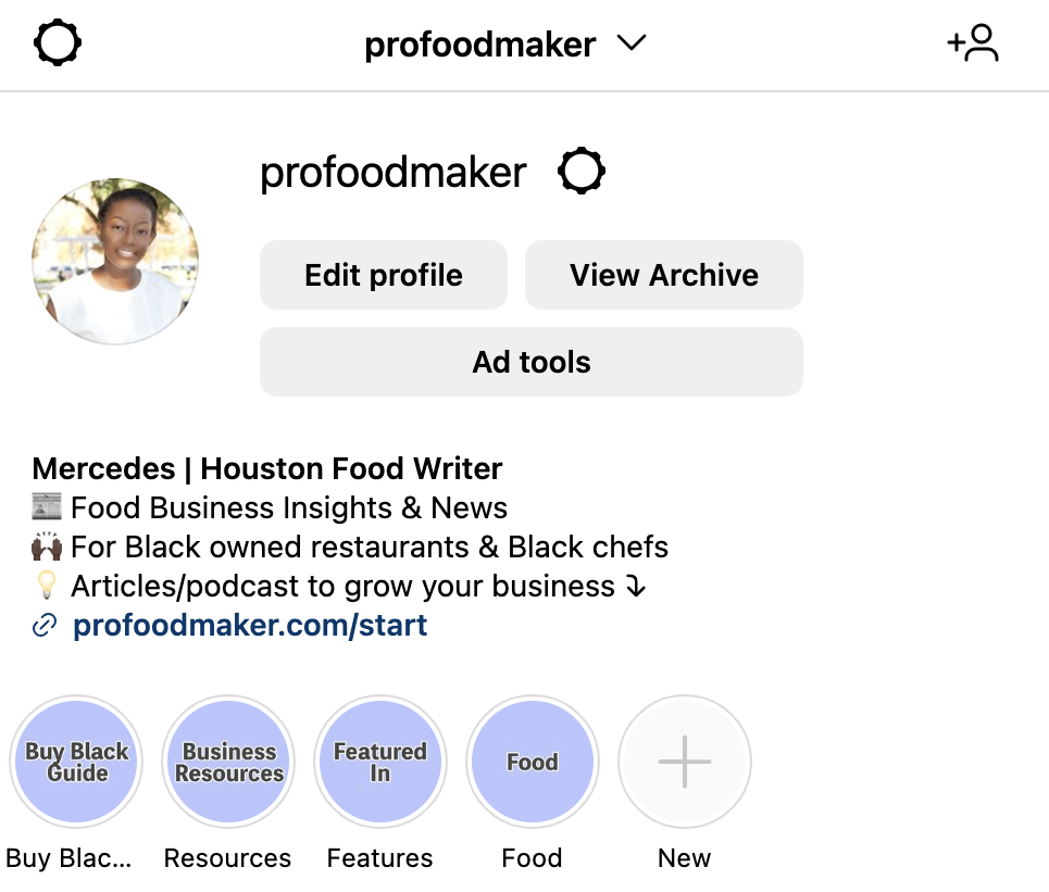 Best bio for Instagram example. This is an after screenshot of the Instagram profile for @profoodmaker.