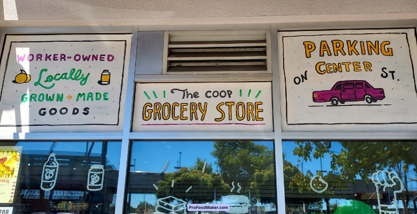 Grocery store Oakland. With parking. 