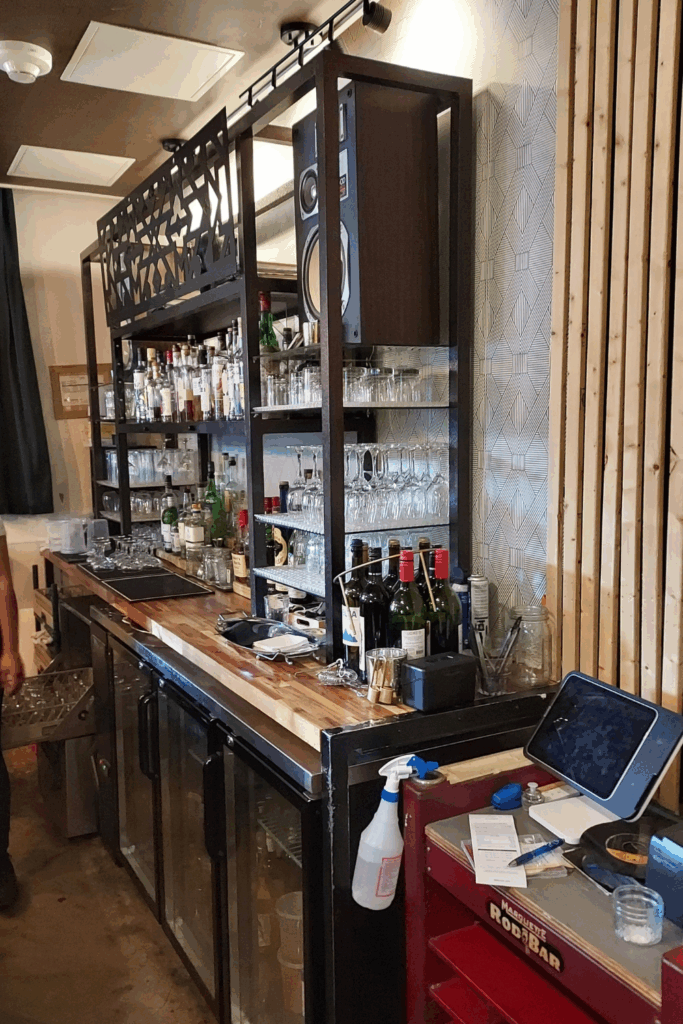 who owns the lorem ipsum bar? justin hazelton is the owner