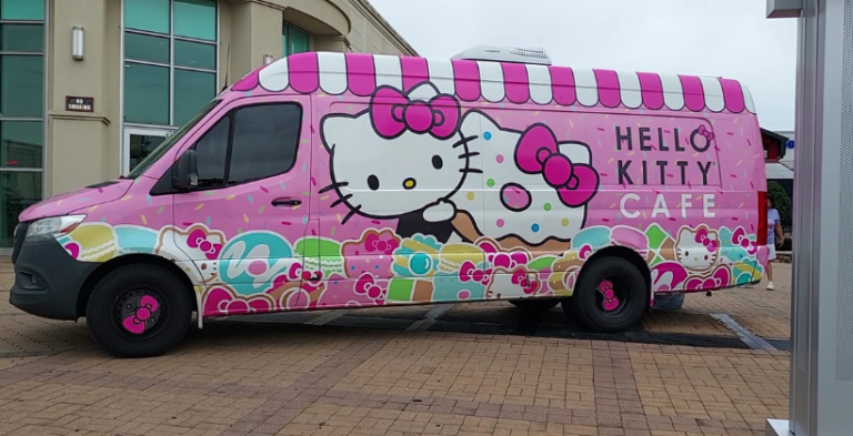 hello kitty cafe truck